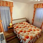 Apartment Smirna