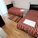 Smirna 아파트 *