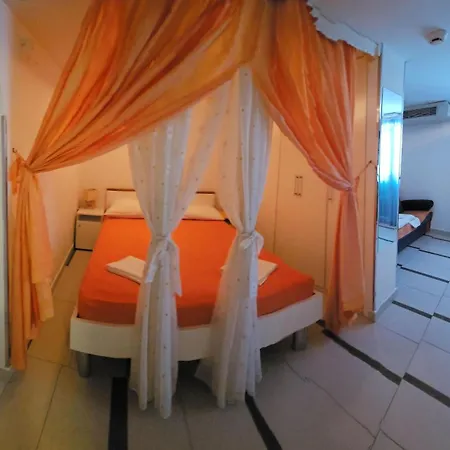 Smirna * Sveti Filip i Jakov