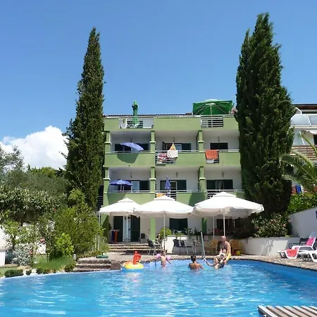 Appartement Smirna *