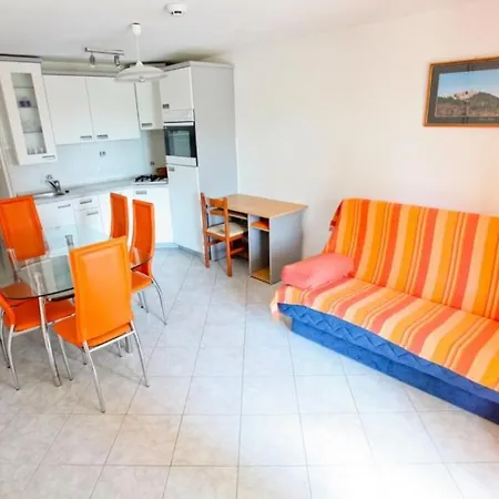 Smirna Apartamento