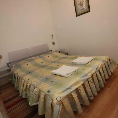 Smirna Sveti Filip i Jakov