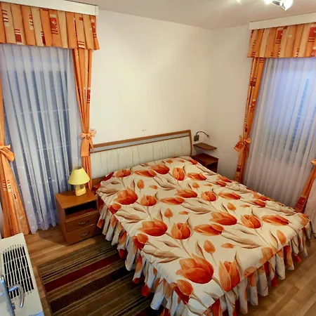 Apartment Smirna