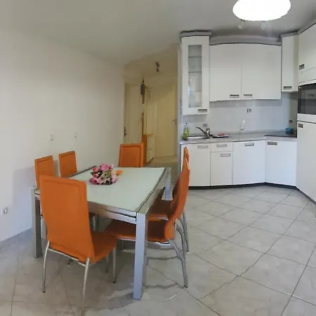 Smirna Apartment Sveti Filip i Jakov