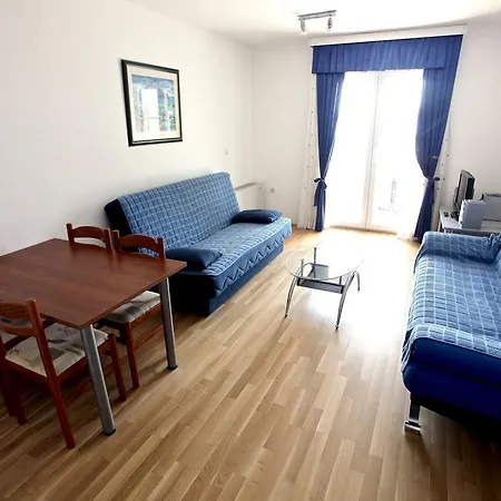 Smirna * Sveti Filip i Jakov