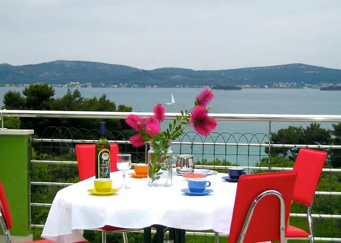 Smirna Апартаменты