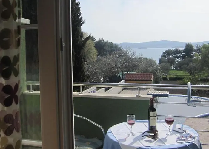 Smirna Sveti Filip i Jakov