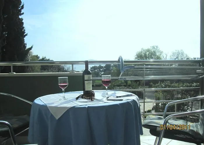 Smirna * Sveti Filip i Jakov