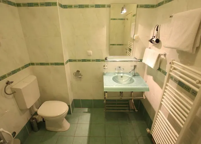 Smirna * Свети-Филип-и-Яков