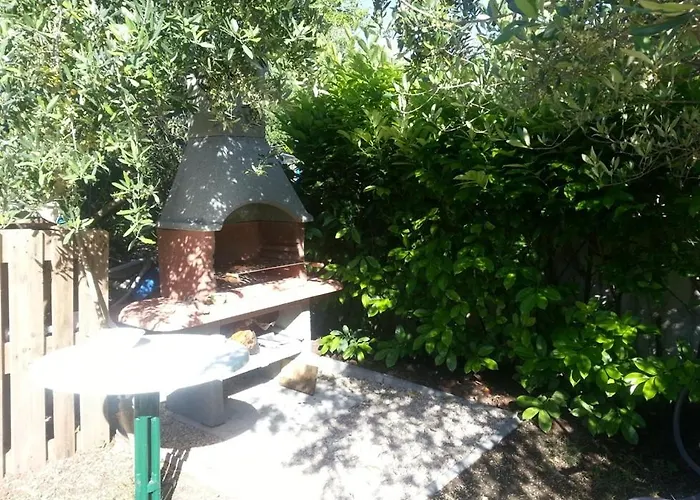 Smirna Свети-Филип-и-Яков